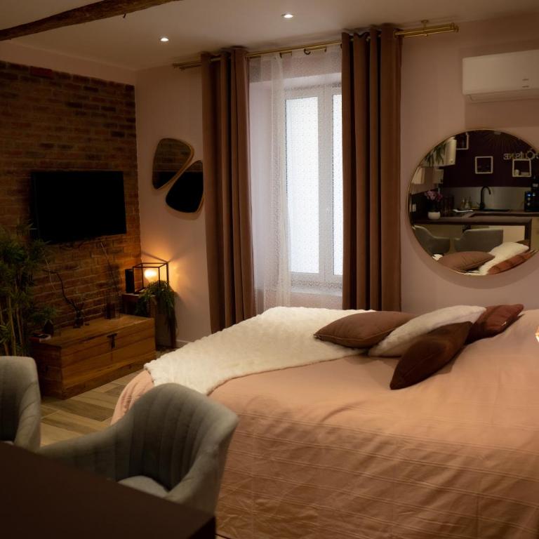 Studio cœur de ville sanary très cosy parking - Apartment mit 1 Schlafzimmer - 21