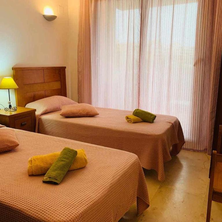 Acogedor apartamento al lado de la playa! - Two-Bedroom Apartment - 11
