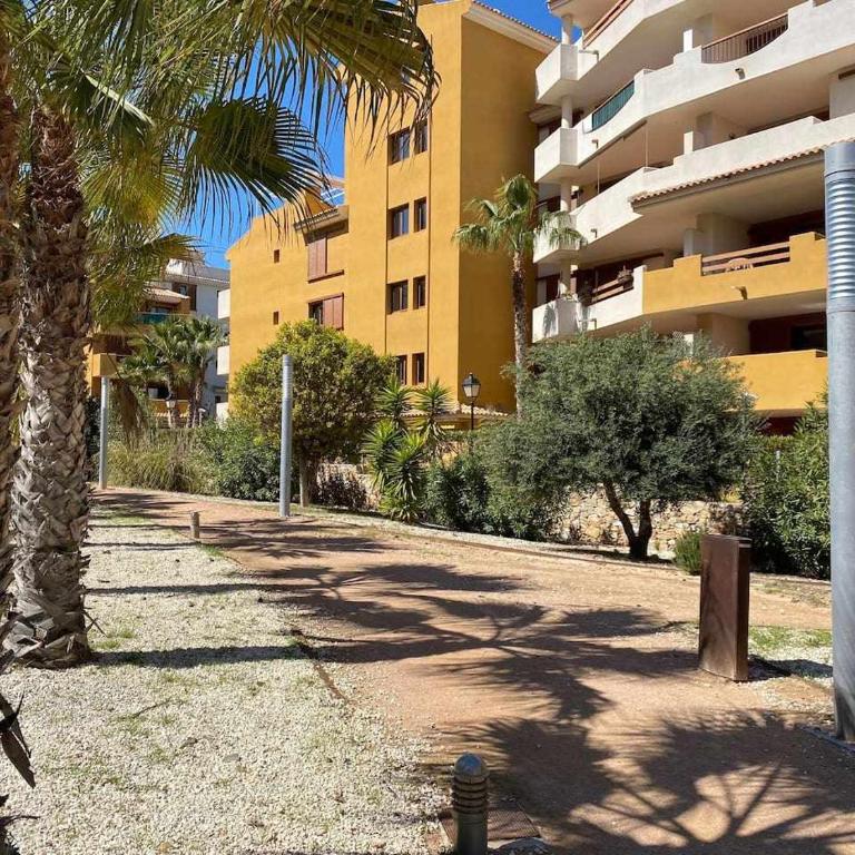 Acogedor apartamento al lado de la playa! - Two-Bedroom Apartment - 27