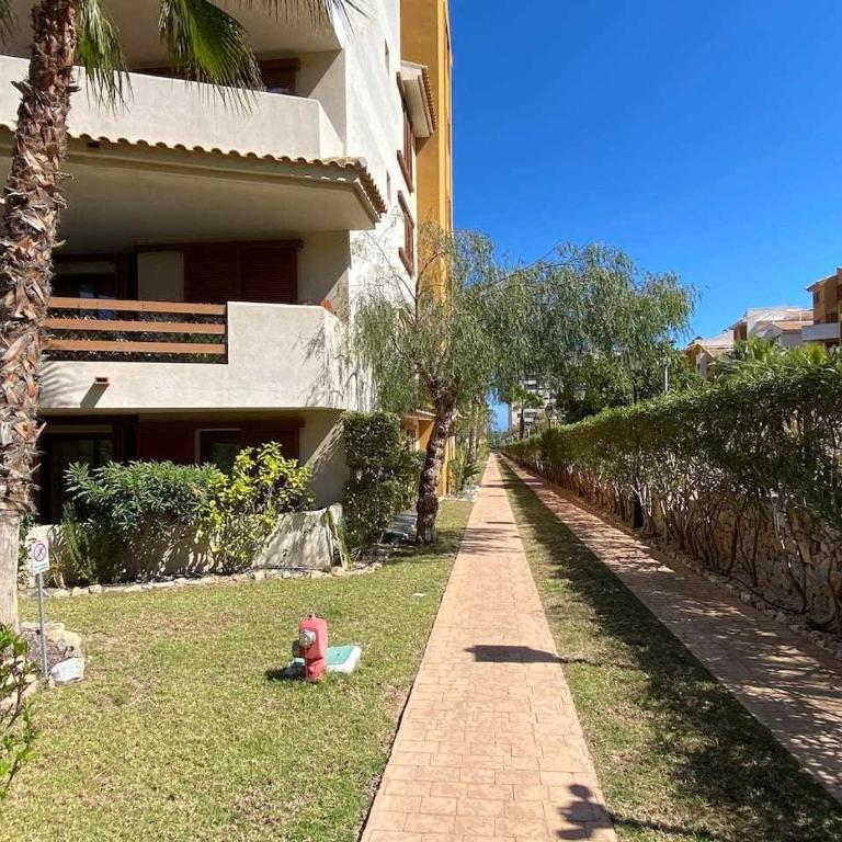 Acogedor apartamento al lado de la playa! - Two-Bedroom Apartment - 32