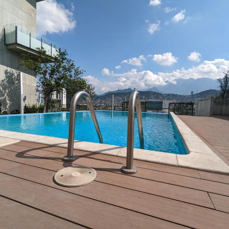 Luxury Loft Monterrey City Living at Landmark High Rise - Deluxe Apartment - 13