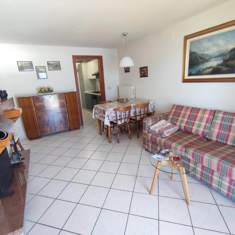 Appartamenti Helios - Appartamento con Vista Lago - 8