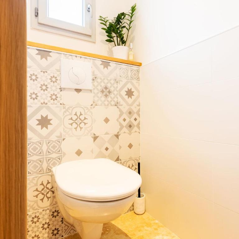 LA CASITA VI4348 By Riviera Holiday HOmes - Villa avec Piscine Privée - 22