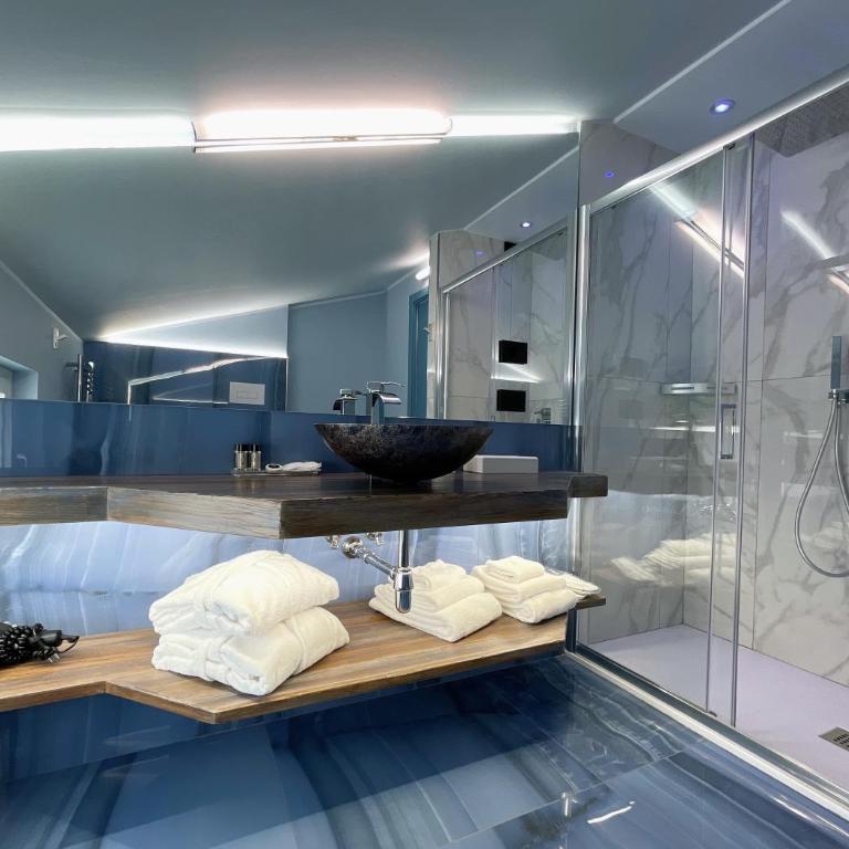 Suite Dreams Montecatini - Camera King con Vasca Idromassaggio - 1