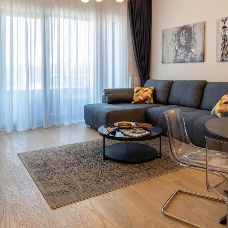 Apartments Royal - Belgrade Waterfront - Deluks Apartman - 3