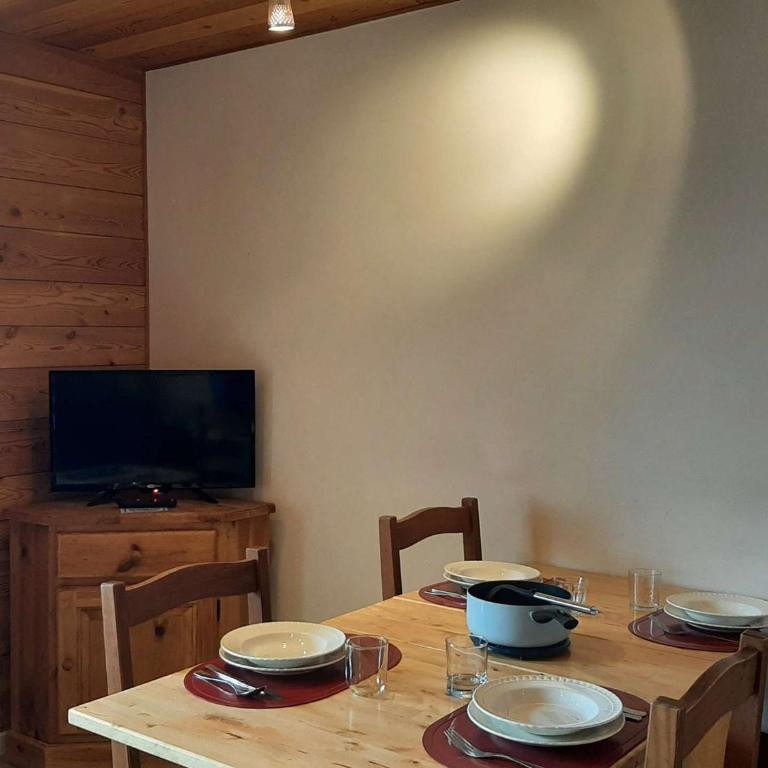 Studio rénové avec balcon sud et parking, 4 personnes, Montgenèvre - FR-1-330D-66 - Appartement (4 Adultes) - 8