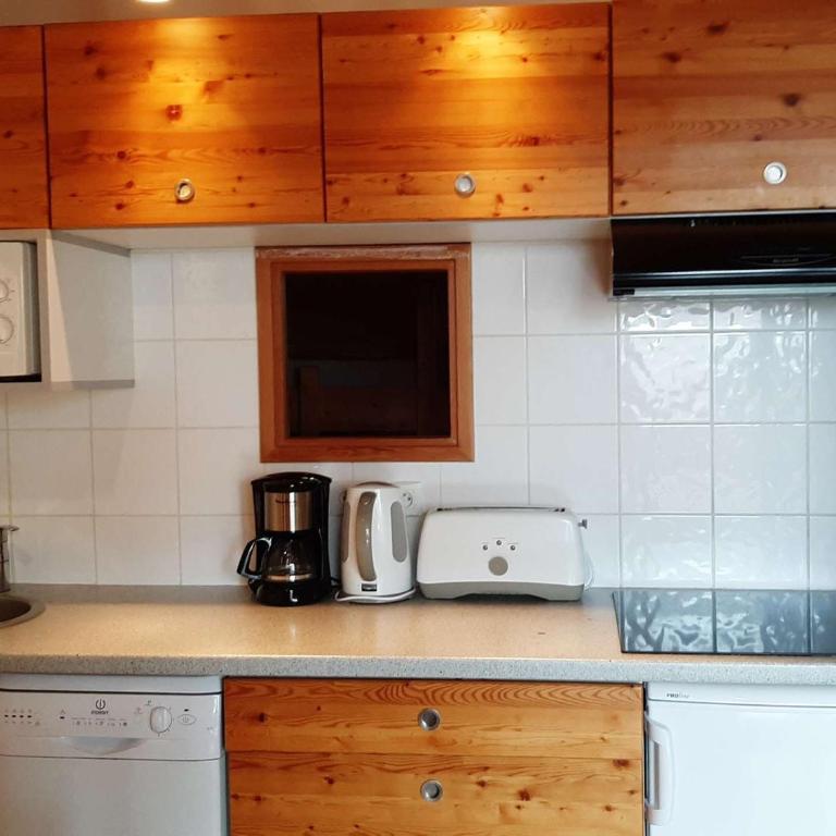 Studio rénové avec balcon sud et parking, 4 personnes, Montgenèvre - FR-1-330D-66 - Appartement (4 Adultes) - 10