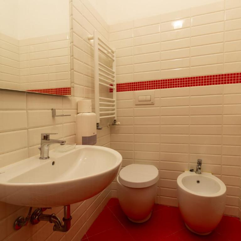 Art Dreams B&B - Camera Matrimoniale con Bagno Privato - 6