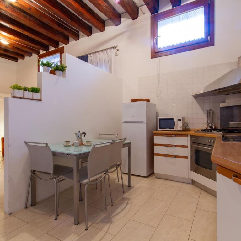 Art Dreams Apartment Dimora Casanova - Appartamento - Piano Terra - 5