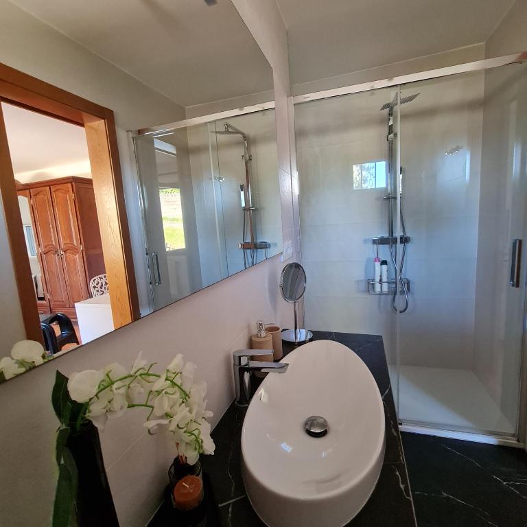 Chalet en Sanxenxo, en playa Canelas - Casa de 5 dormitorios - 21