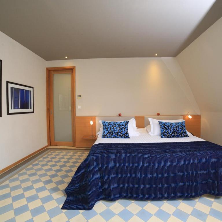 Château de Valmy - Chambres d'hôtes - Chambre Double ou Lits Jumeaux Confort - 1