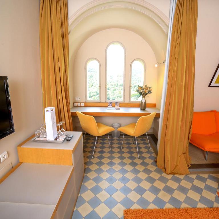 Château de Valmy - Chambres d'hôtes - Chambre Double ou Lits Jumeaux Classique - 3