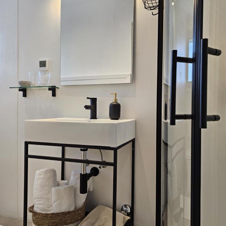 Hotel Fuchs & Hase SELF CHECK IN - Budget Doppelzimmer - 2