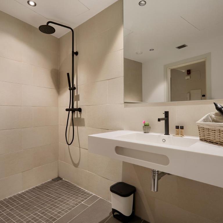 Gaia Apartments & Lofts Girona - Apartamento de 2 dormitorios - 82