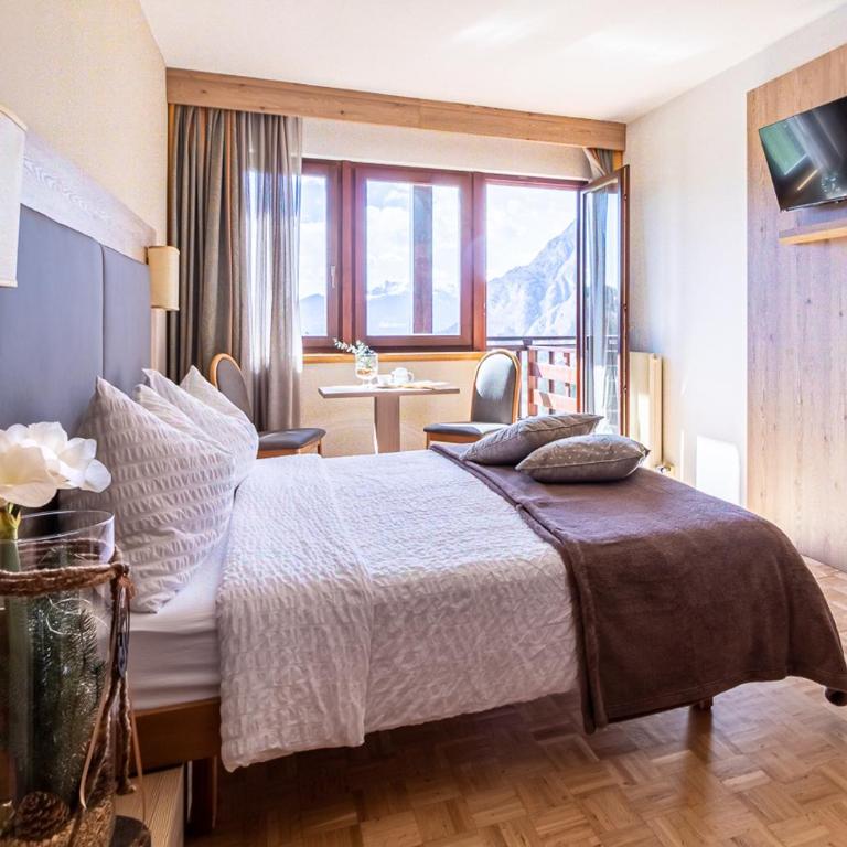 Hotel Arcobaleno - Superior Double or Twin Room - 9