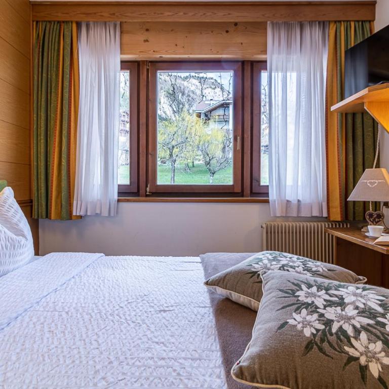 Hotel Arcobaleno - Standard Double or Twin Room - 13