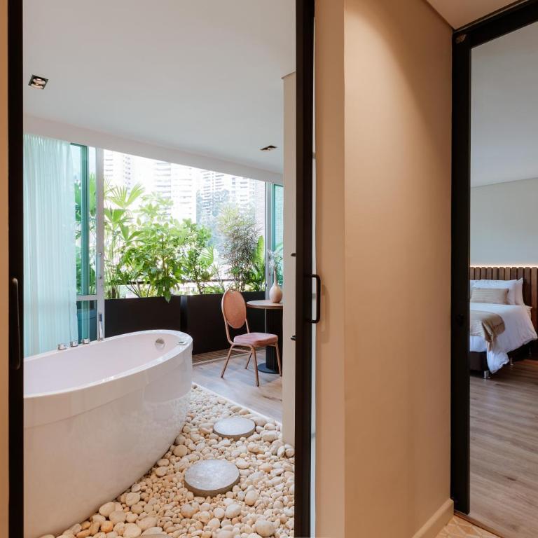 1616 Hotel - Habitación Doble Superior - 2 camas dobles - 8