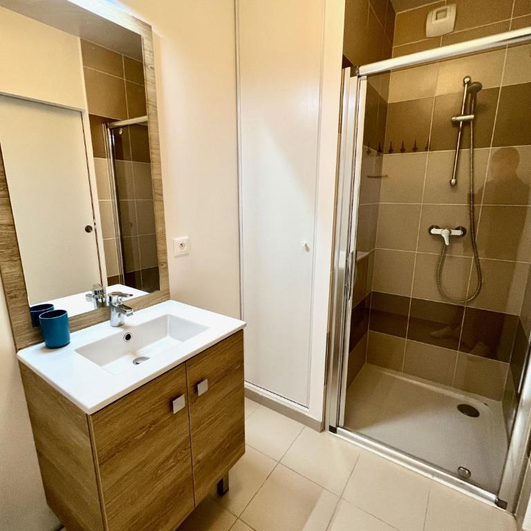 T4 avec grande terrasse et parking privé - Appartement 3 Chambres - 13
