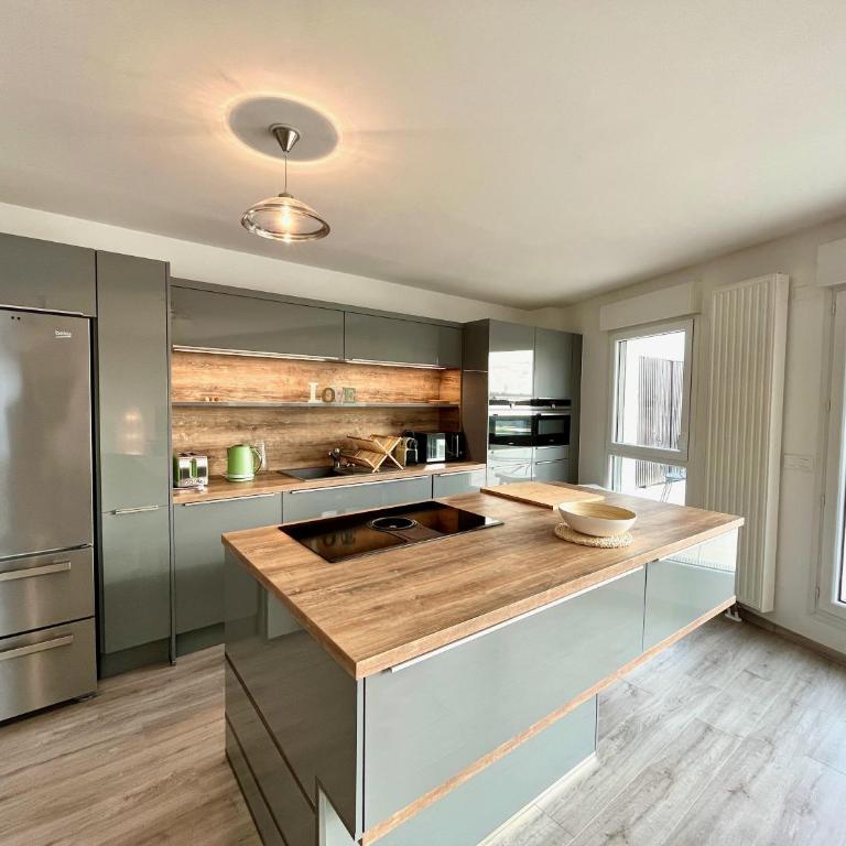 T4 avec grande terrasse et parking privé - Appartement 3 Chambres - 15