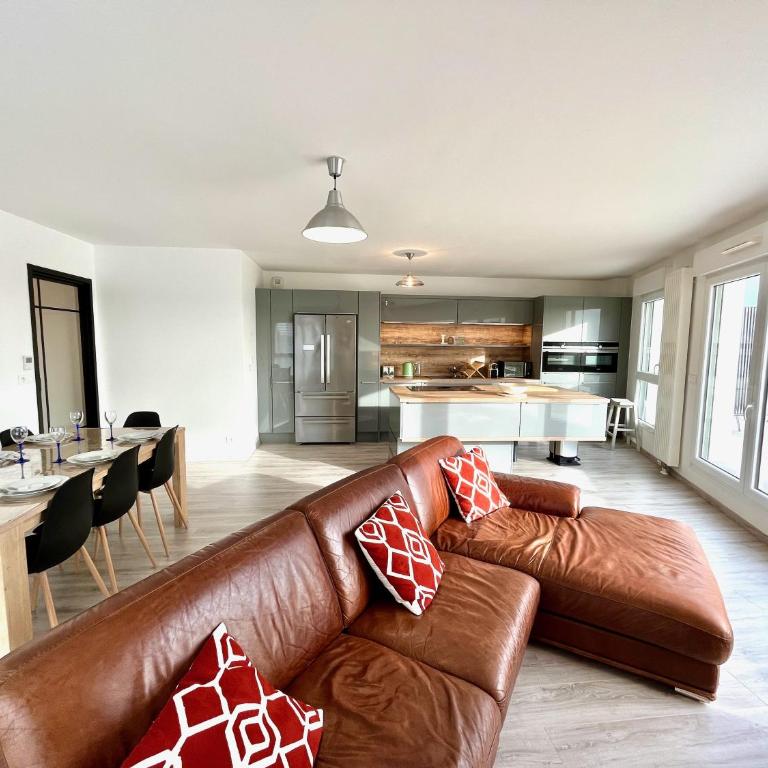 T4 avec grande terrasse et parking privé - Appartement 3 Chambres - 9