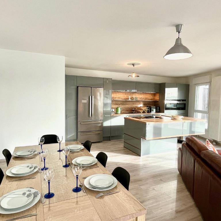 T4 avec grande terrasse et parking privé - Appartement 3 Chambres - 6
