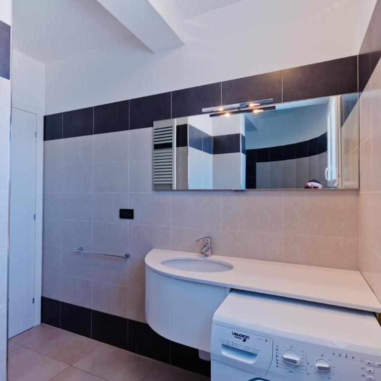Villa Marina Apartments - Agenzia Cocal - Appartamento con 2 Camere da Letto e Balcone - 8