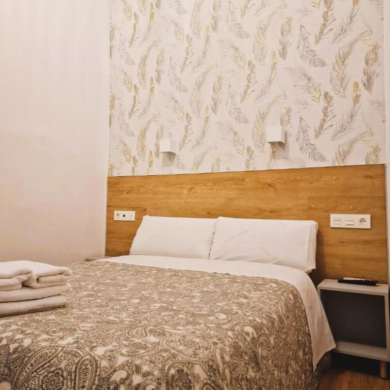 Hostal Comercial - Petite Chambre Double Intérieure - 10