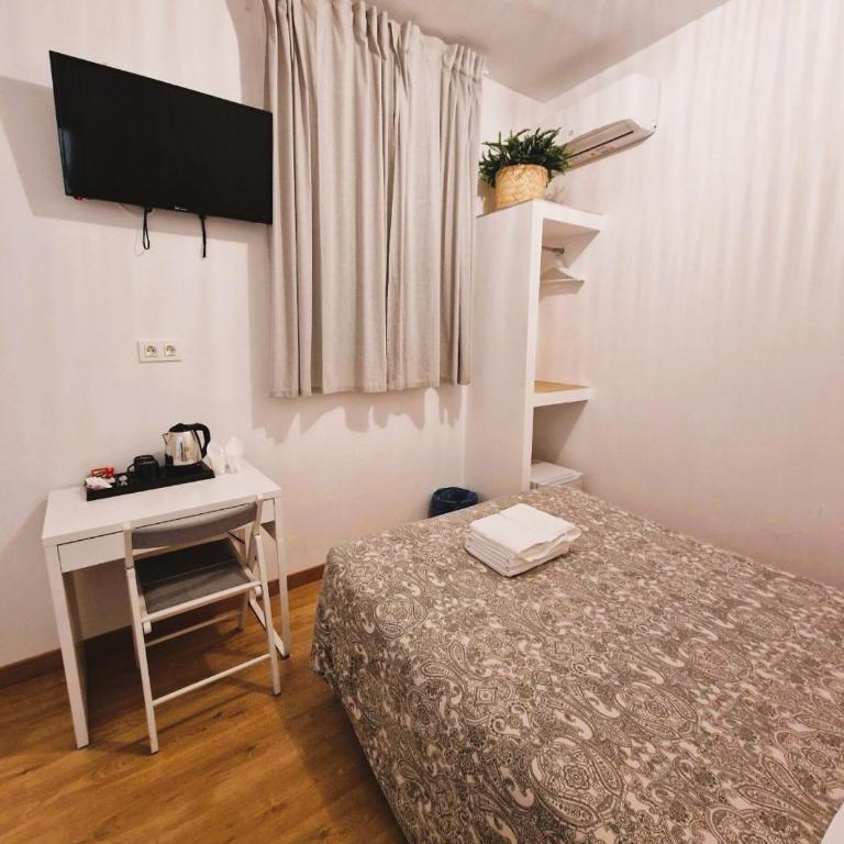 Hostal Comercial - Petite Chambre Double Intérieure - 4