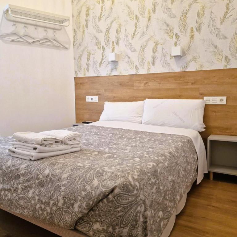 Hostal Comercial - Chambre Double Extérieure - 13