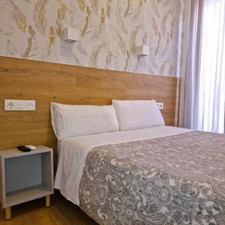 Hostal Comercial - Chambre Double Extérieure - 7