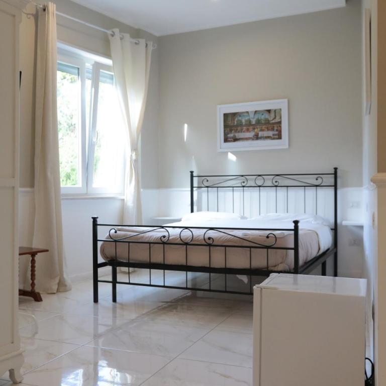 Corso Garibaldi Suites - Camera Matrimoniale - 10