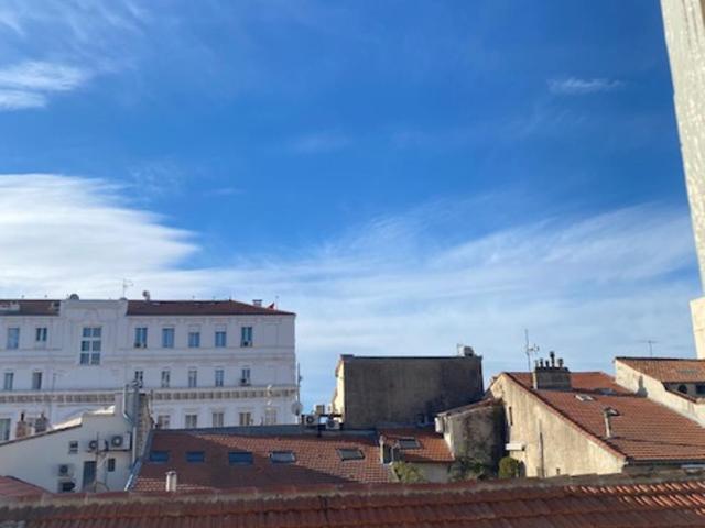 STANDING - NEUF - Croisette- Palais des festivals - 6 pers -3 chbres - Apartamento de 3 dormitorios - 25