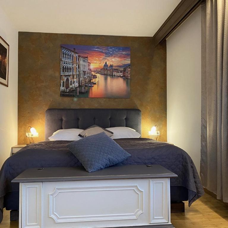 Villa Martini Boutiquehotel - Deluxe Doppelzimmer - 2