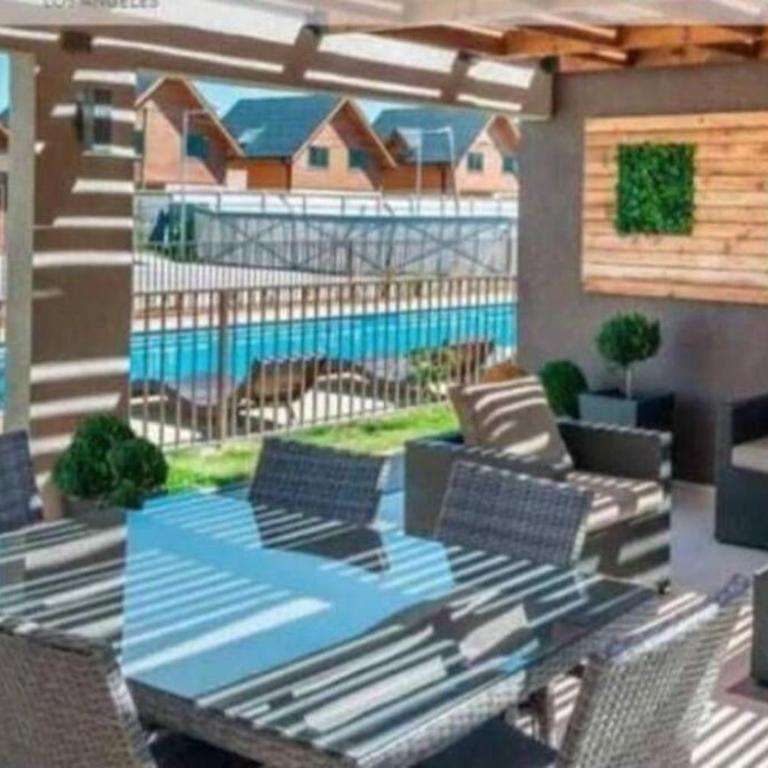 Hermoso depto. con estacionamiento - Apartamento de 2 dormitorios - 14