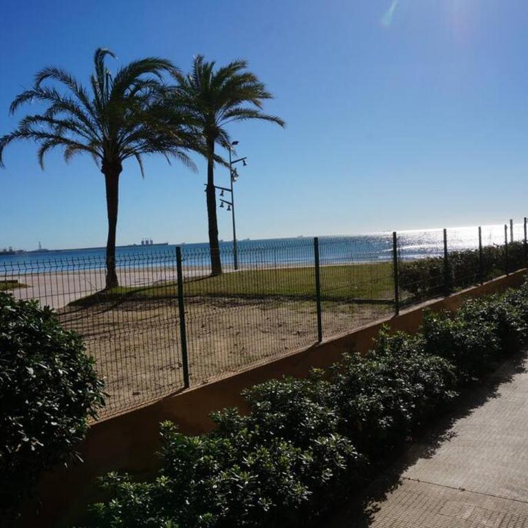 Pineda Sunset Beach Seaviews - Two-Bedroom Apartment - 31