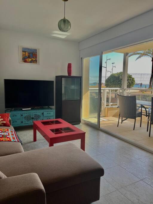 Pineda Sunset Beach Seaviews - Two-Bedroom Apartment - 9