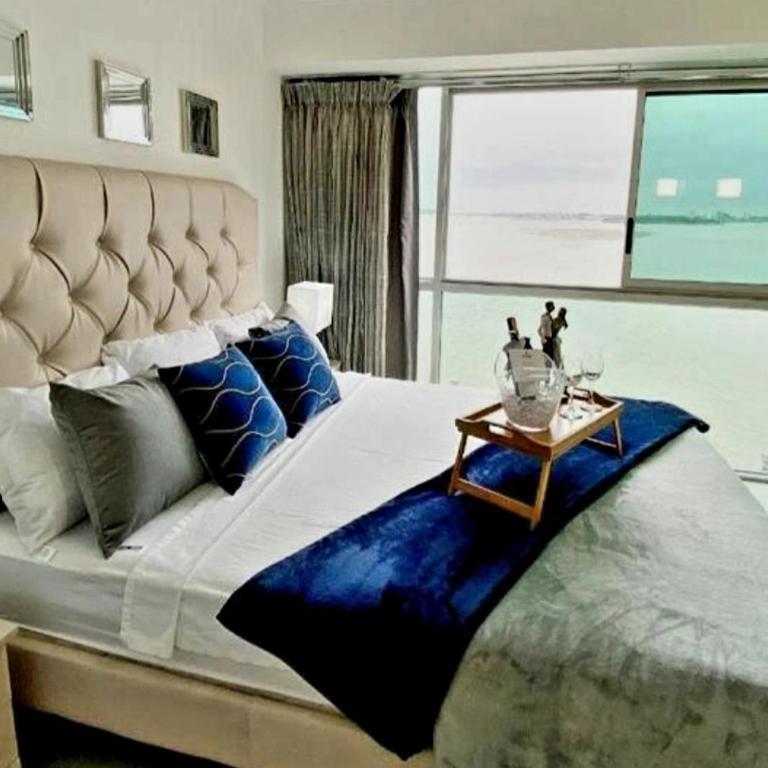Ecusuites Riverfront One Vista al Río Jacuzzi Hidro - Apartamento de 1 dormitorio - 3