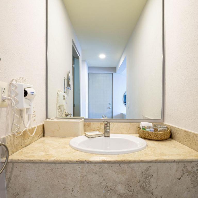 Ixchel Beach Hotel - Habitación Estándar - 10