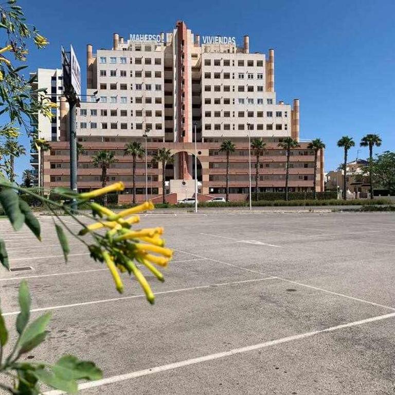 Precioso apartamento a 200 metros del mar - Three-Bedroom Apartment - 22