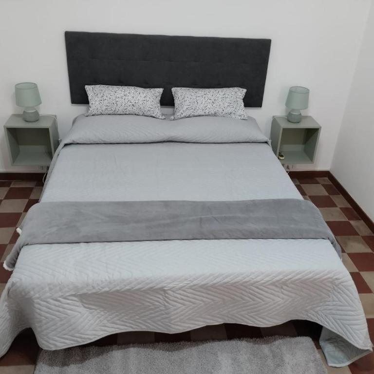 Manzoni 81 Apartment - Three-Bedroom Apartment - 20