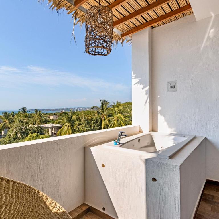 Punta Kai Hotel & Hostal - Habitación Doble Deluxe con balcón y vistas al mar - 2
