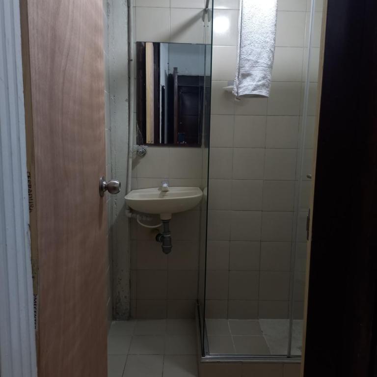 Hotel Slow Montecarlo - Habitación Doble con baño - 2 camas - 2