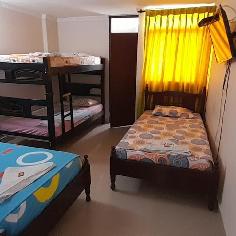 Hotel Danes Barranquilla - Habitación cuádruple - 1