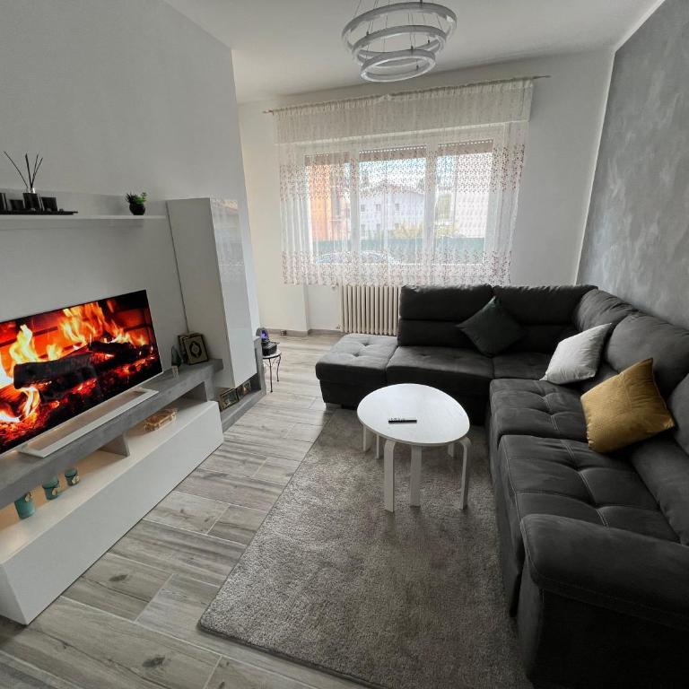 Casa di Afi, lago maggiore 5 min Perfect For 4 - Kitchen - Parking - Netflix - Appartamento con 1 Camera da Letto - 2