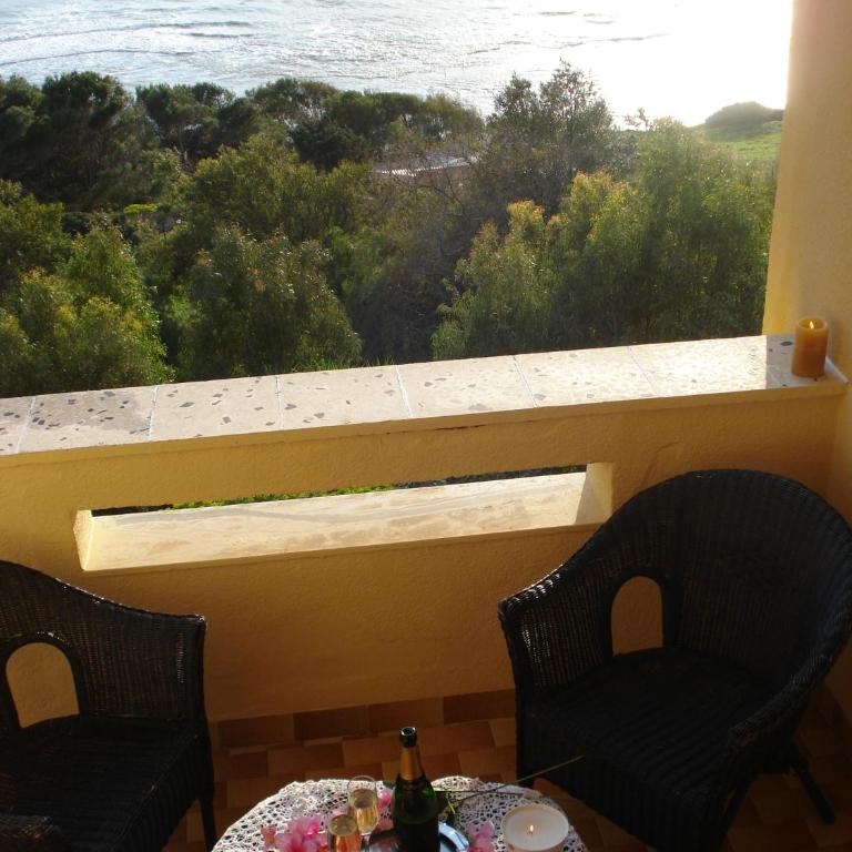Villa Aurea - Three-Bedroom House With Sea View - 12