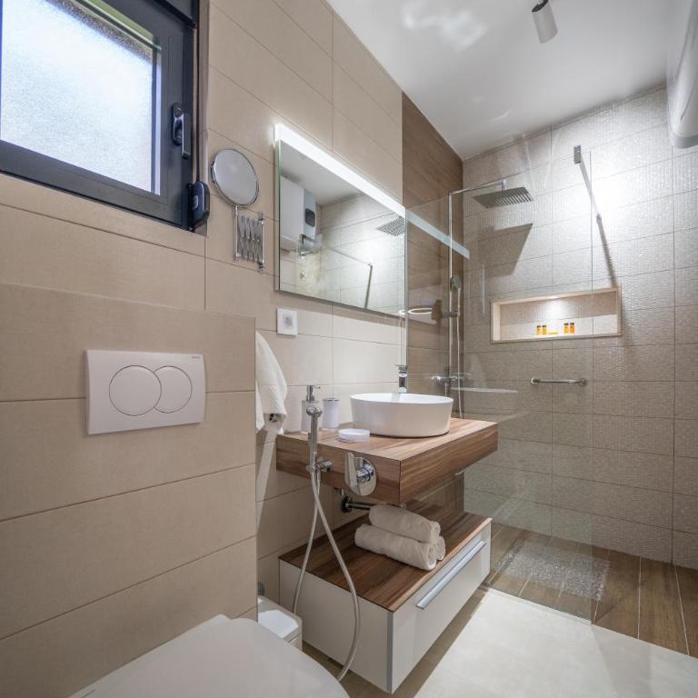 Marea DeLuxe Apartments - Apartment with Balcony - 19