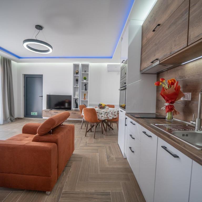 Marea DeLuxe Apartments - Apartment with Balcony - 16