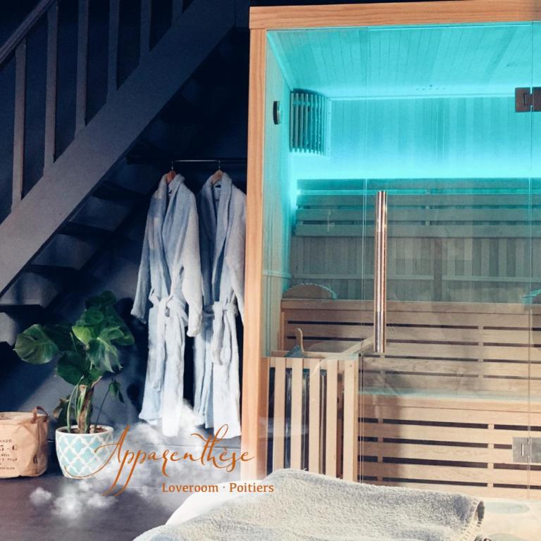 Apparenthèse Love Room Jacuzzi Sauna - Appartement 1 Chambre - 3