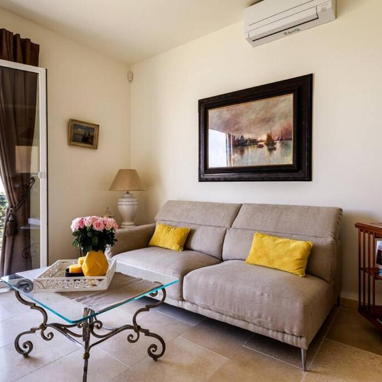 Sea View Apartment with Private Secure Parking - 2 - Appartement 1 Chambre - 5