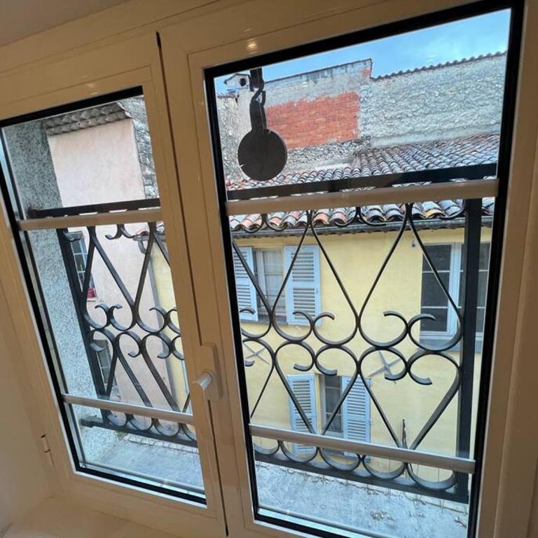 Valbonne Village - Rue Giraud - Two-Bedroom Apartment - 2